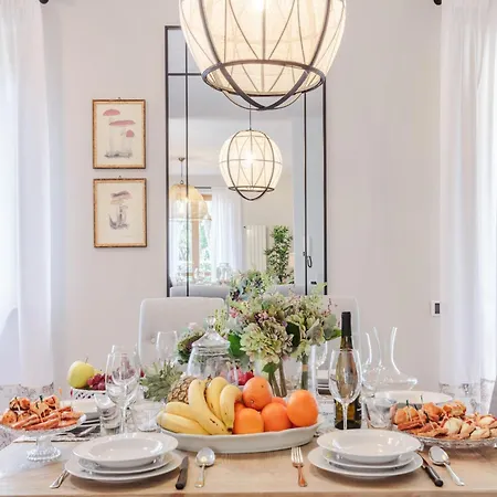 In Marina Near The Marina di Pietrasanta