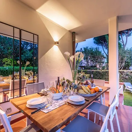 Villa In Marina Near The *