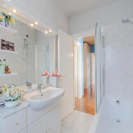 Villa In Marina Near The